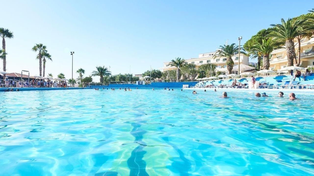 Cdshotels Terrasini - Citta Del Mare 외부 사진